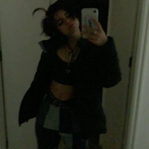 Meet your Posher, Belle - Picture 1 of 1